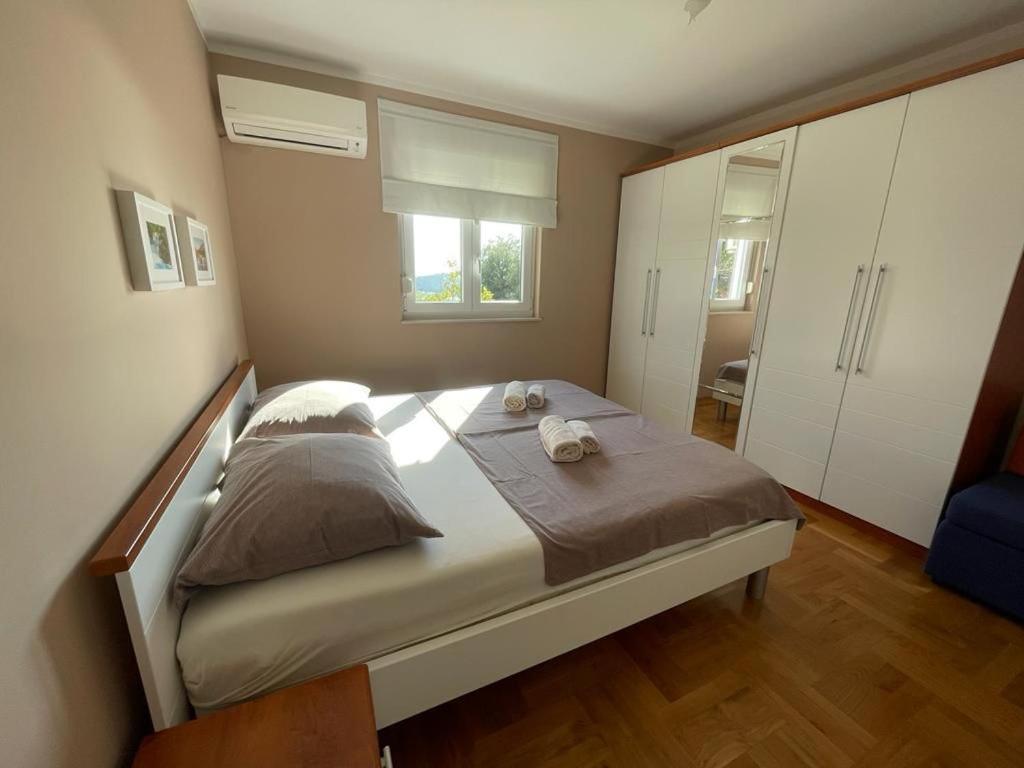 Villa Jelovic Trogir Exterior foto