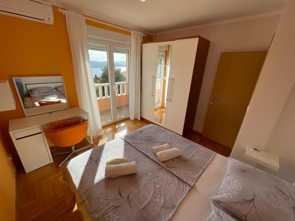 Villa Jelovic Trogir Exterior foto